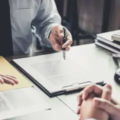 Czy wynajem mieszkania trzeba zgłosić do urzędu skarbowego? Oto prawda