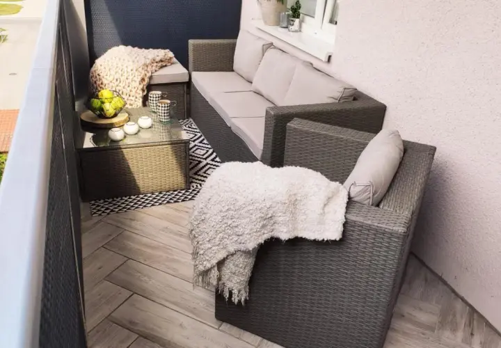 Jak zrobić balkon w bloku – praktyczne pomysły na piękną przestrzeń