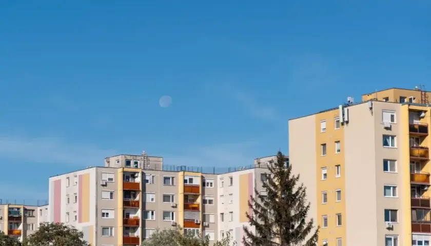 Gdzie złożyć wniosek o mieszkanie socjalne i uniknąć błędów?