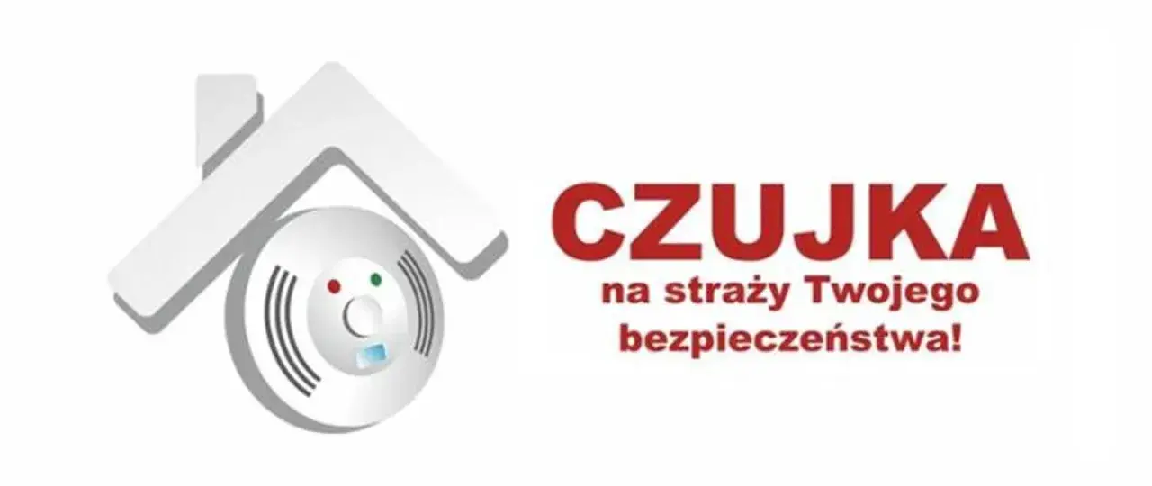 Czujka dymu i tlenku węgla w kształcie domu. Zapewnij bezpieczeństwo podczas sezonu grzewczego.