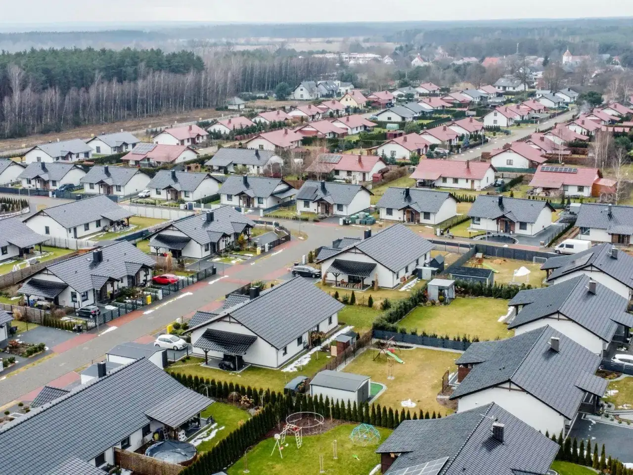 Zdjęcie Jak zostać deweloperem w Polsce? Kluczowe kroki i wymagania
